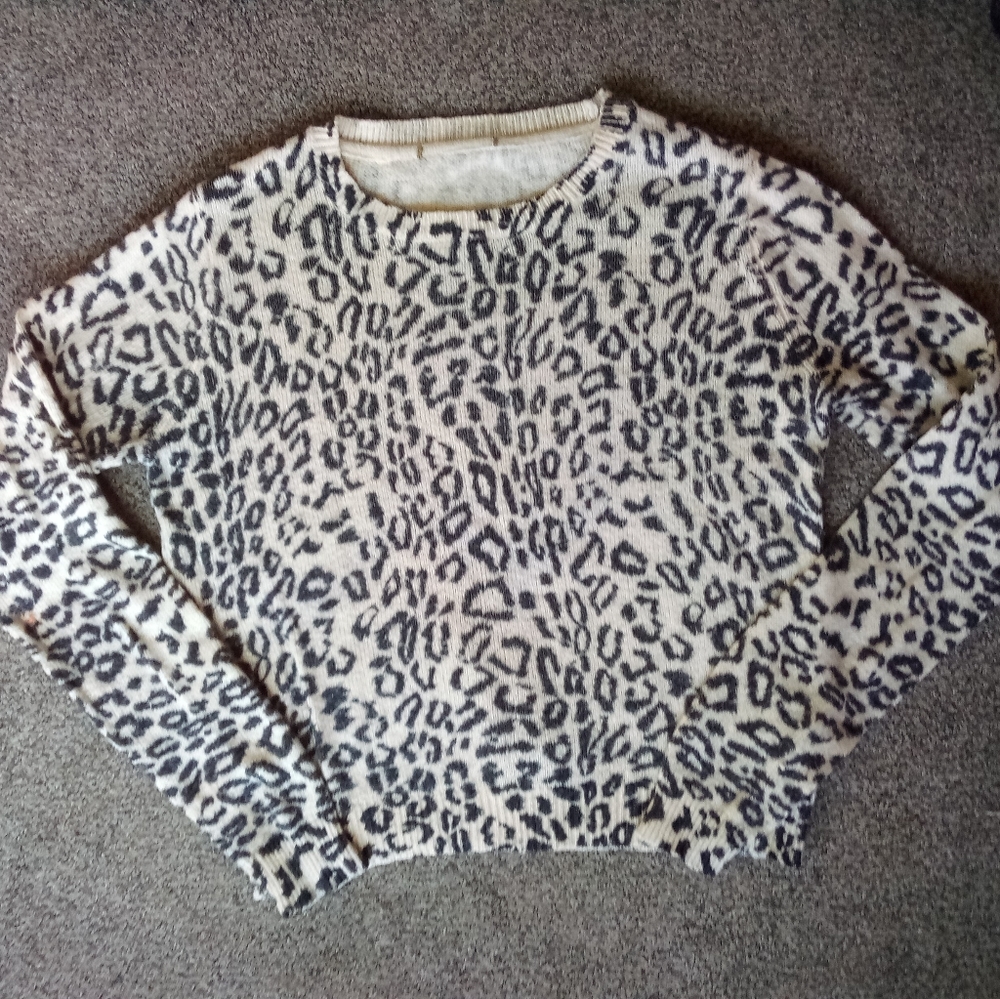Leopard Print Acrylic Sweater
